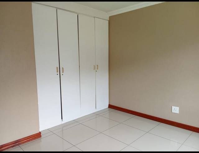 2 BEDROOM APARTMENT FOR SALE IN VORNA VALLEY